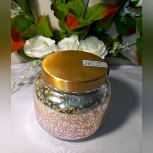 Capri Blue Volcano Scented Candle – Iridescent Mercury Jar Candle ( 19 oz )